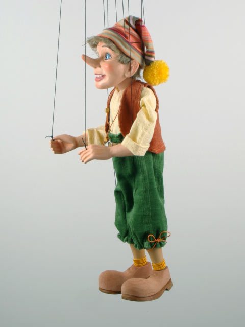 Pinocchio , marionnette poupee