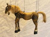Cheval marionnette poupée   
